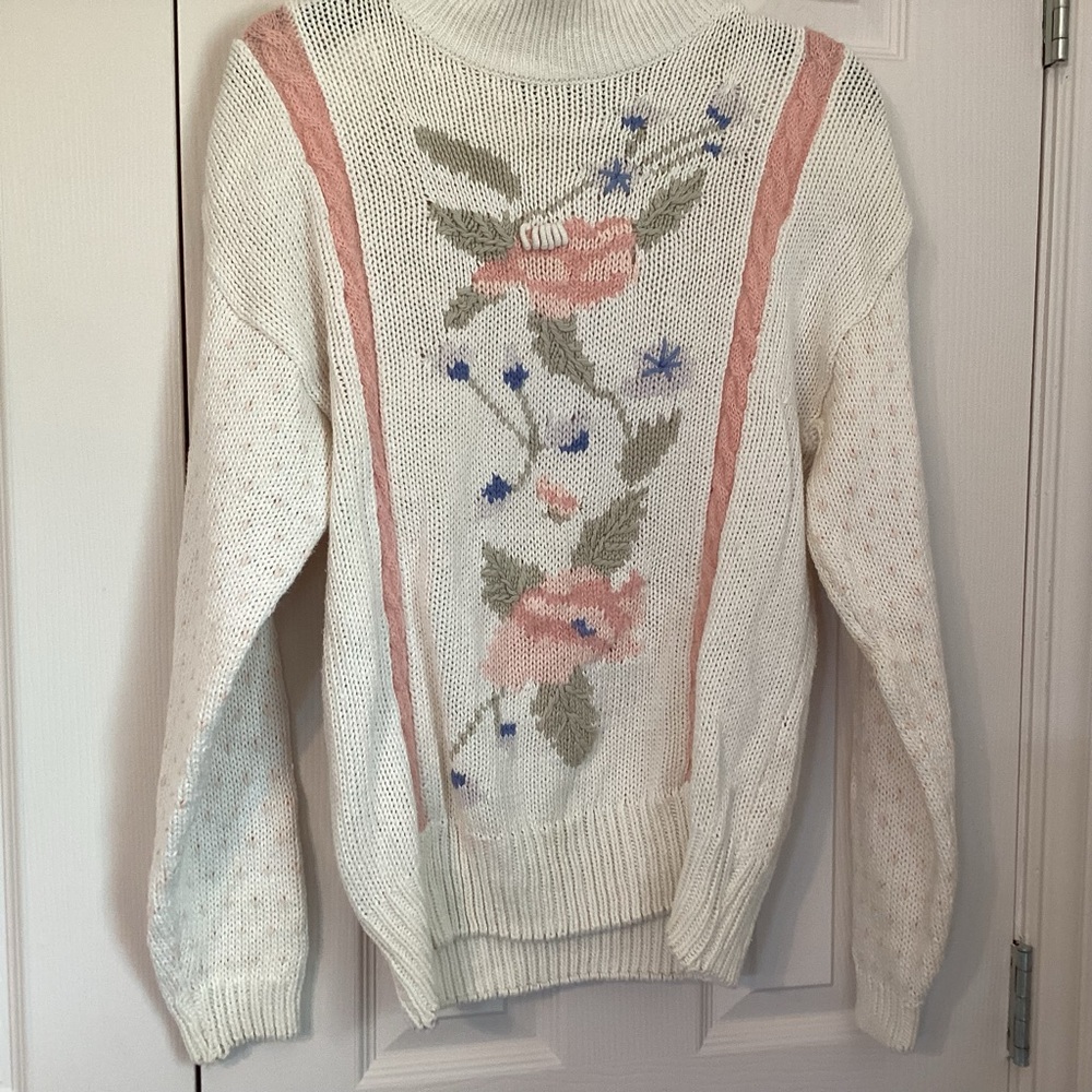 Bramble Lane cream floral design ramie cotton M sweater good pre-worn
